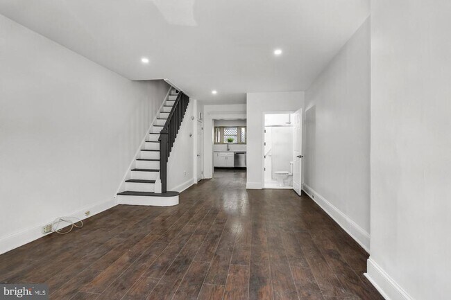 Building Photo - 2212 S Bouvier St