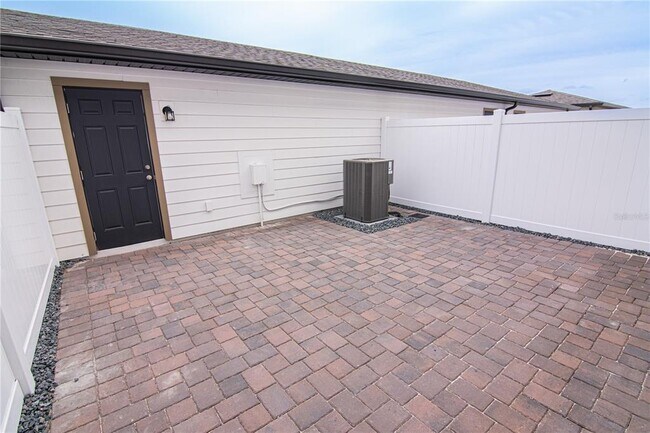 Building Photo - 17741 Japonica Bloom Dr