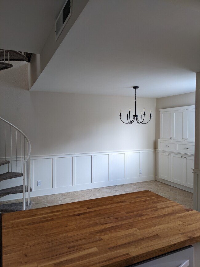 Dining room - 1097 Blanche St