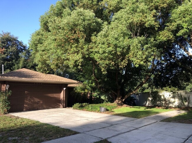 Building Photo - 8318 Sugarmill St