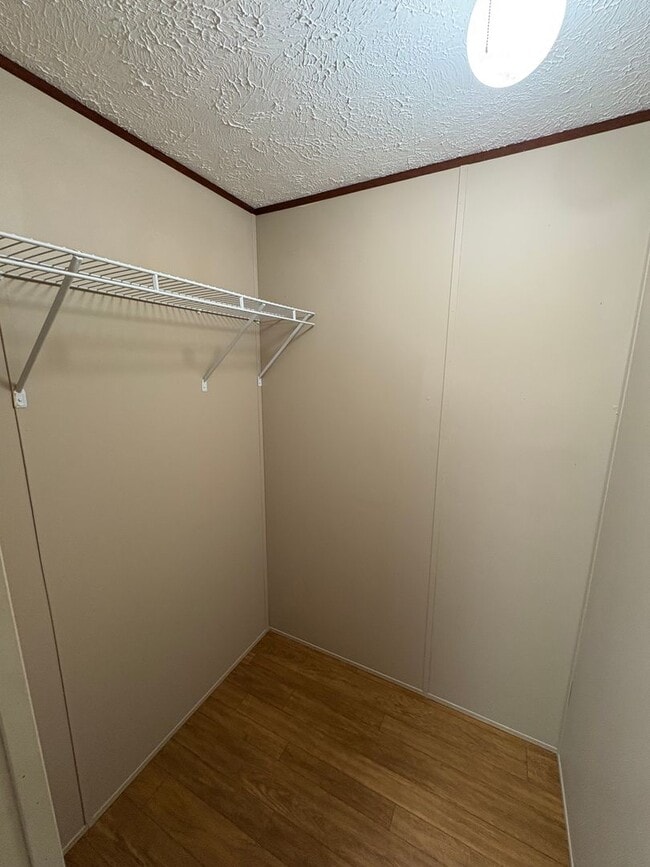 Building Photo - For Rent