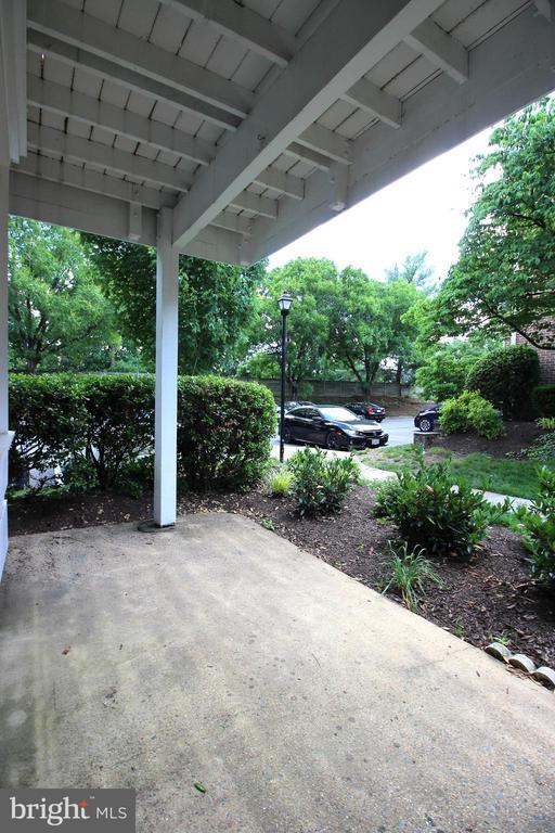 Building Photo - 2604 S Arlington Mill Dr