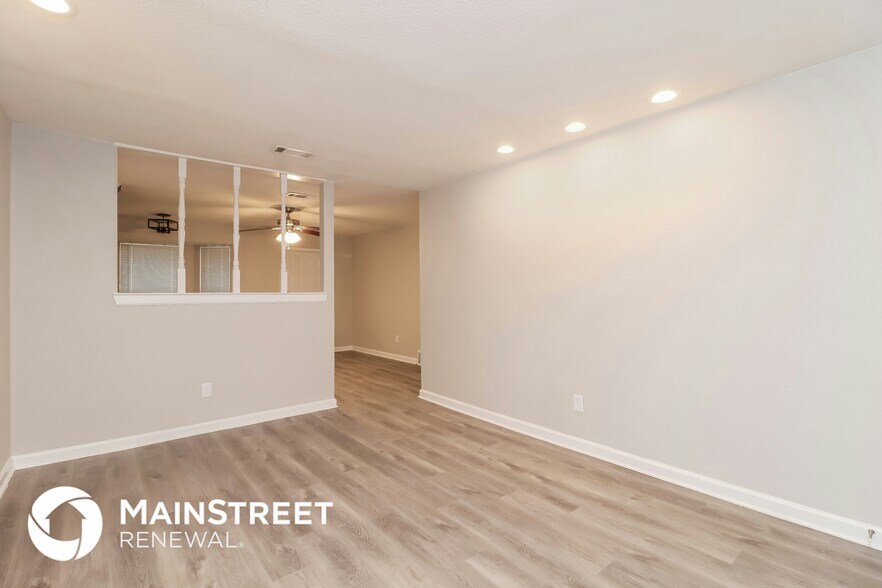 Building Photo - 4117 Hatcher St