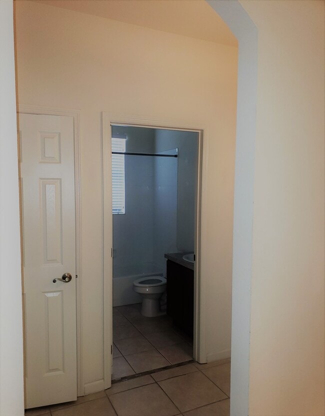 Building Photo - 3331 Whitestone Cir