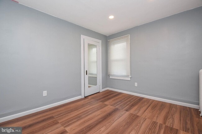 Building Photo - 2612 Olyphant Ave