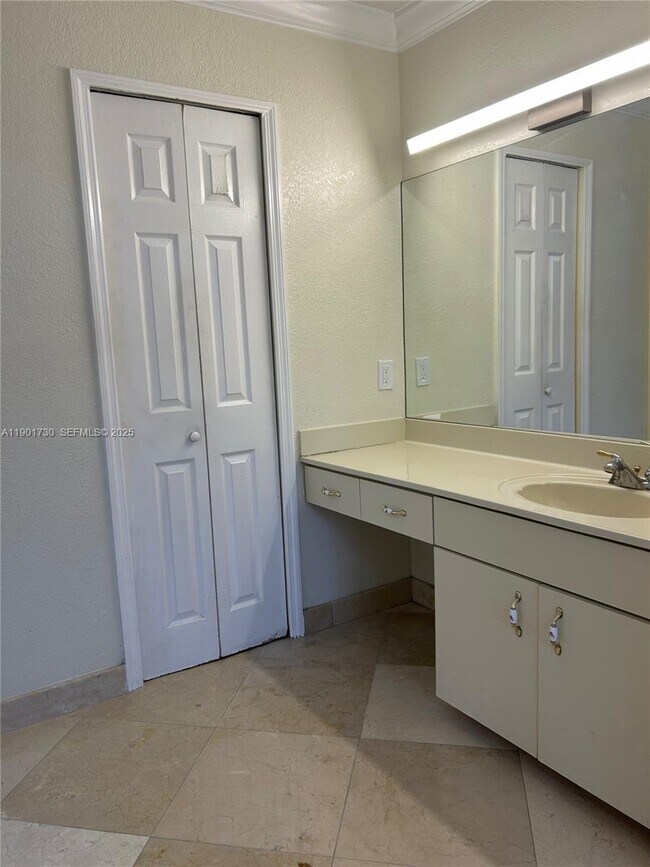 Building Photo - 14670 SW 49th St