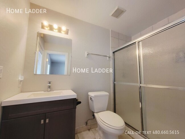 Building Photo - 5214 N 21st Ave