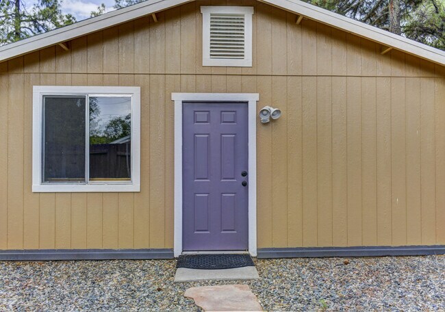 Building Photo - Home for Rent in Prescott!  - Alley Parking