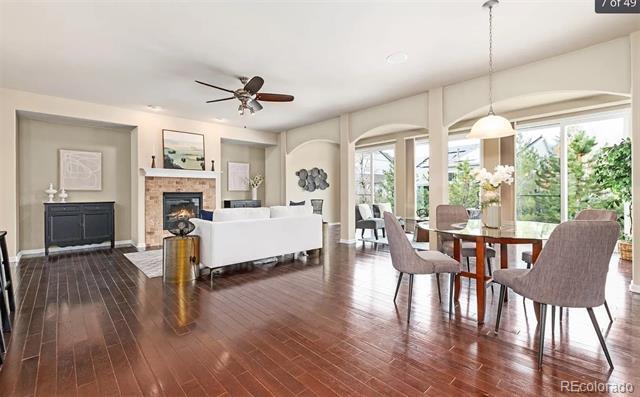 Building Photo - 27235 E Lakeview Pl