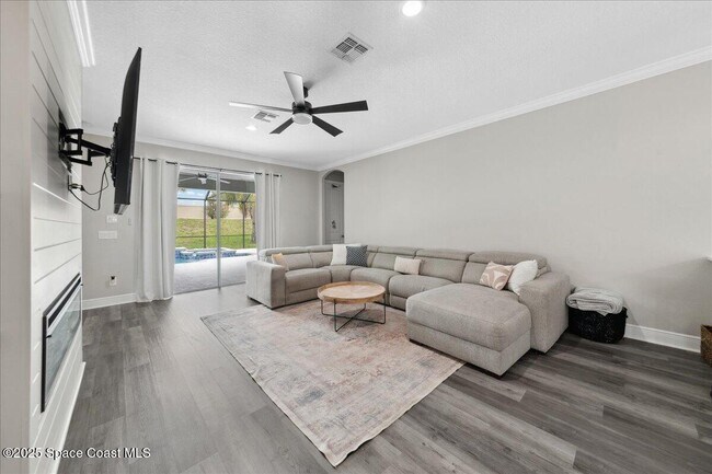 Building Photo - 1155 Shiloh Dr