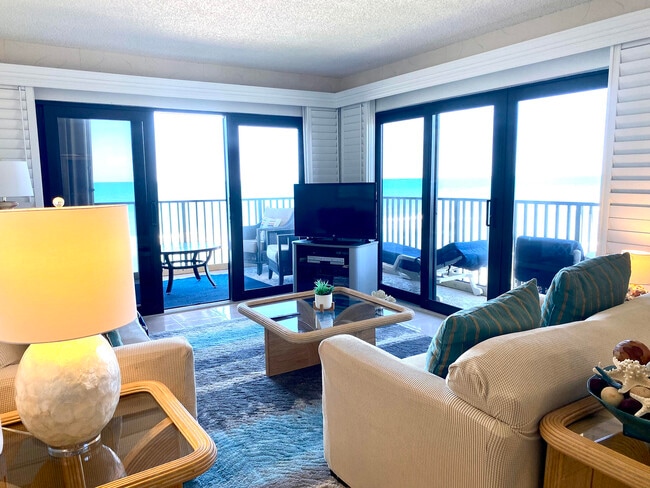 Building Photo - 10200 S Ocean Dr