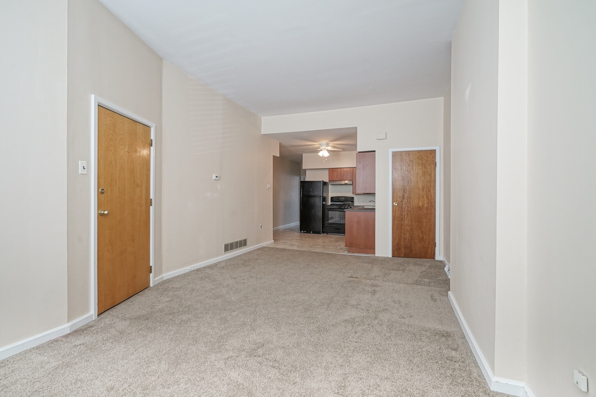 Building Photo - 1217 Snyder Ave