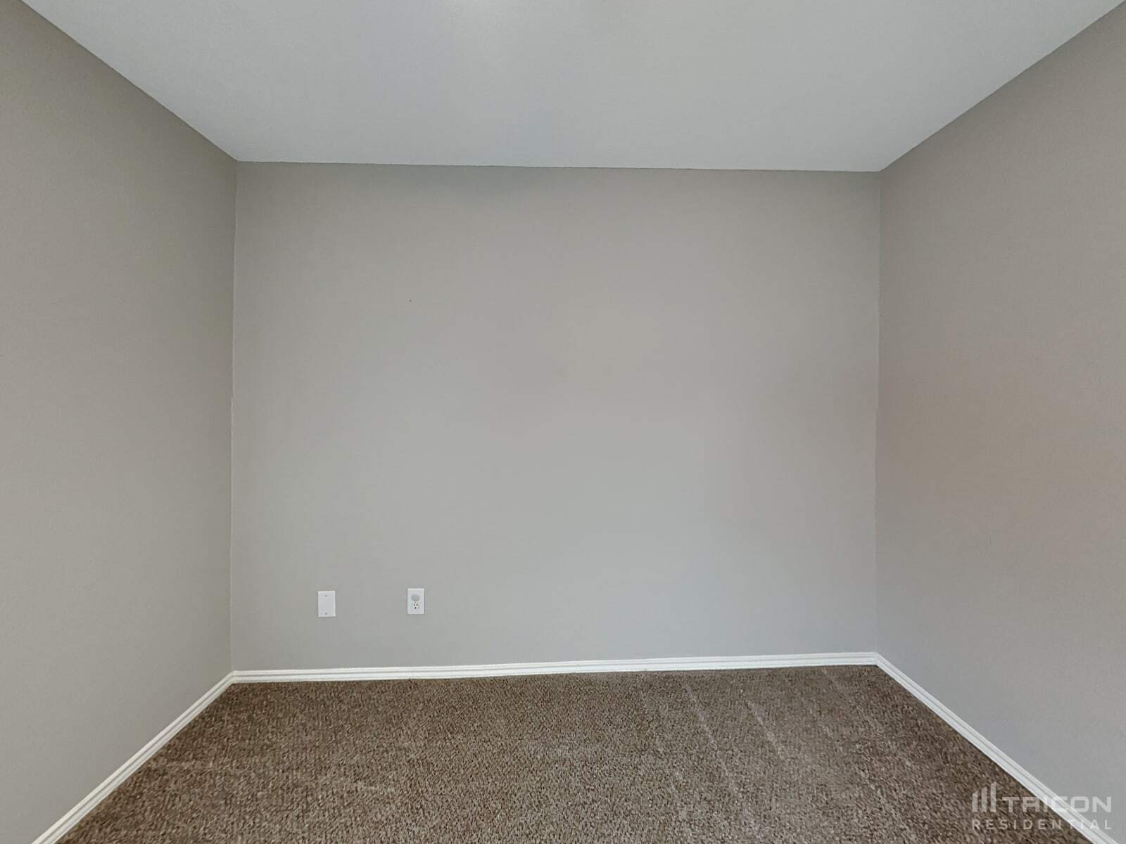 Building Photo - 409 Autumn Trail