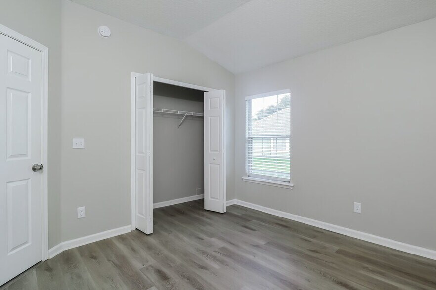 Building Photo - 6826 Elkmont Dr