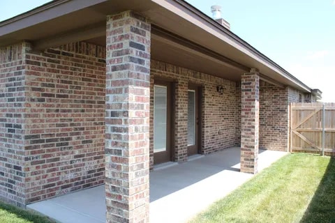 Building Photo - 5010 Gloster St