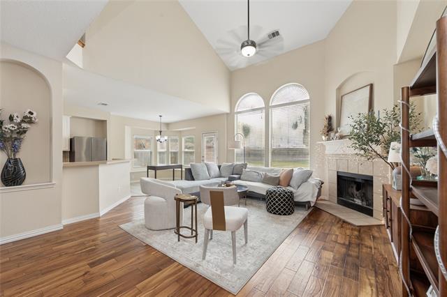 Building Photo - 5909 Vineyard Ln