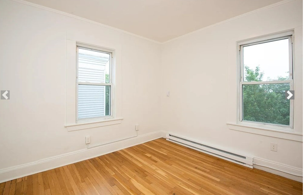 Building Photo - 116 Adams St