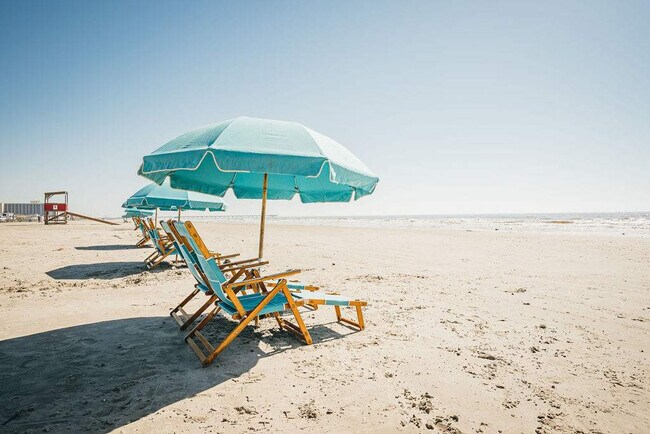 Building Photo - 156 Royal Sands Blvd