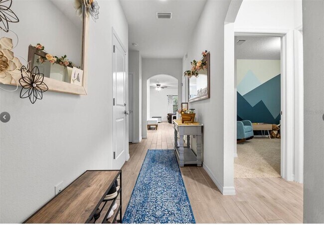 Building Photo - 6032 SW 84th St