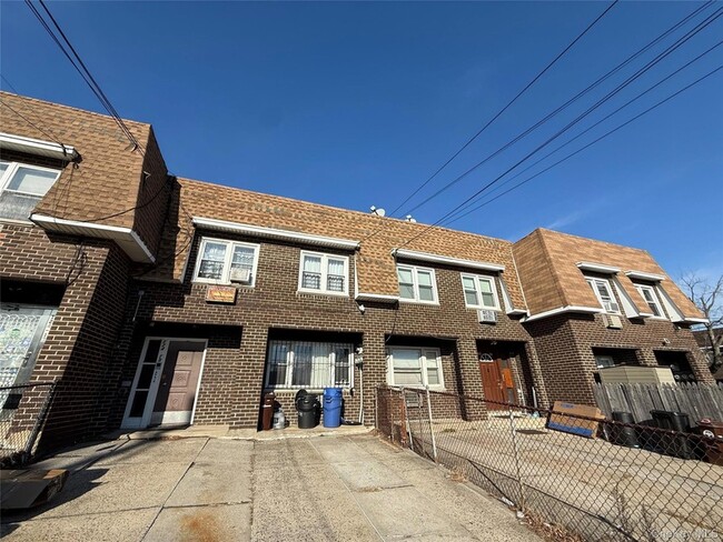 Building Photo - 124-15 25th Rd