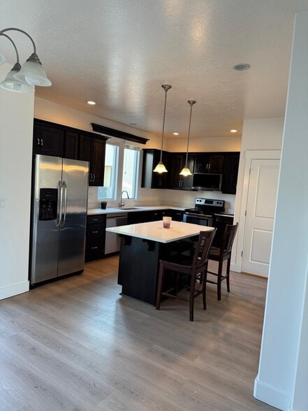 Building Photo - 4789 Daybreak Rim Way