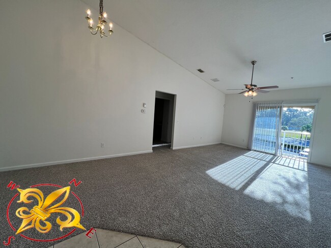 Building Photo - $1395 - Willow Ridge Condo