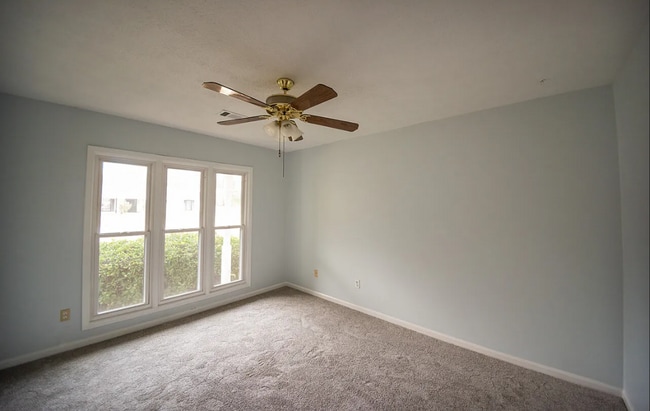 Building Photo - 3322 Shirehill Ln