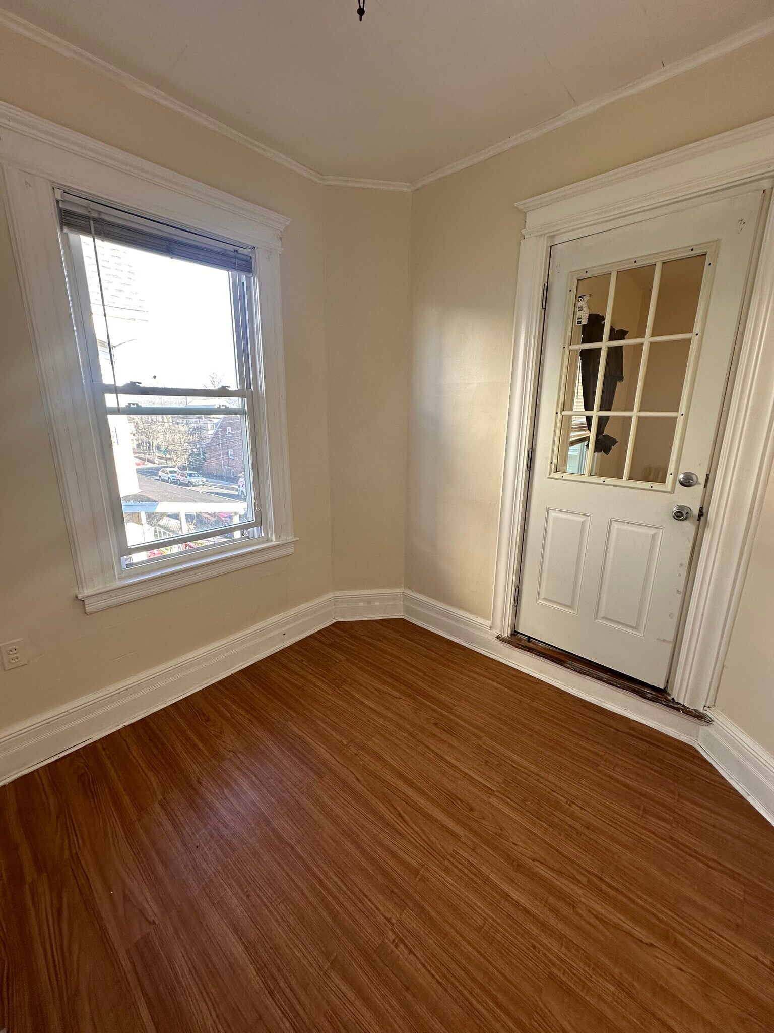 Building Photo - 18 Noll Pl