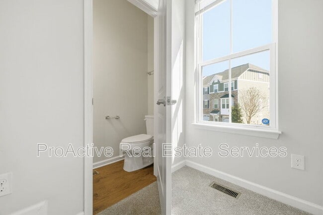 Building Photo - 4301 Whitfield Ln