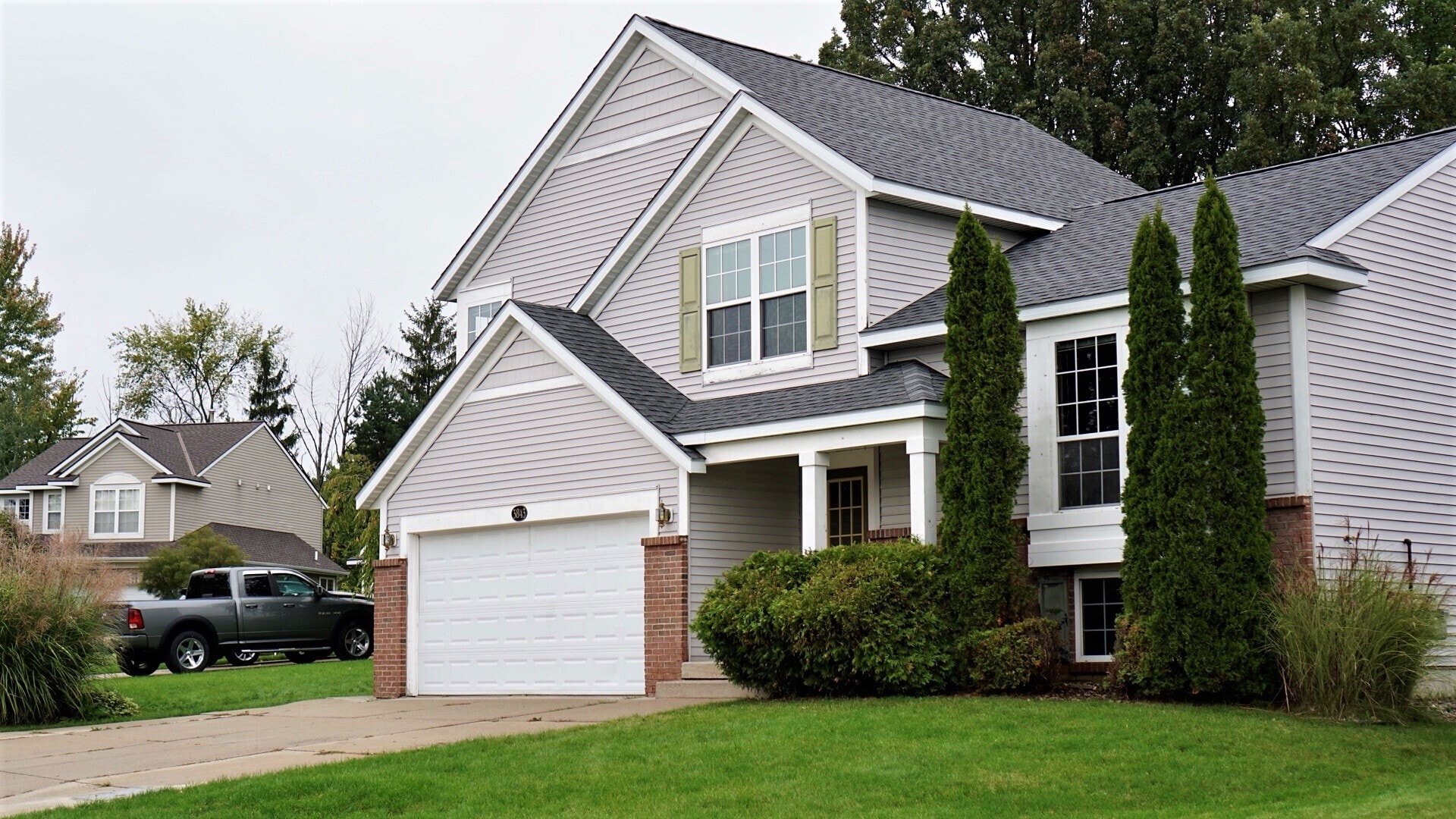 Building Photo - 3843 West De Blaay Ct SE