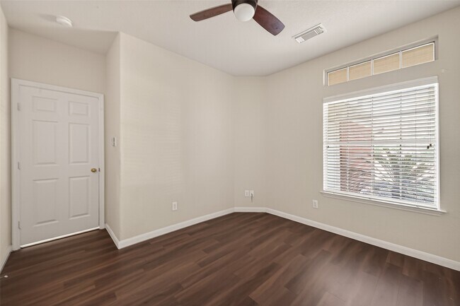 Building Photo - 12418 Shawwood Ct