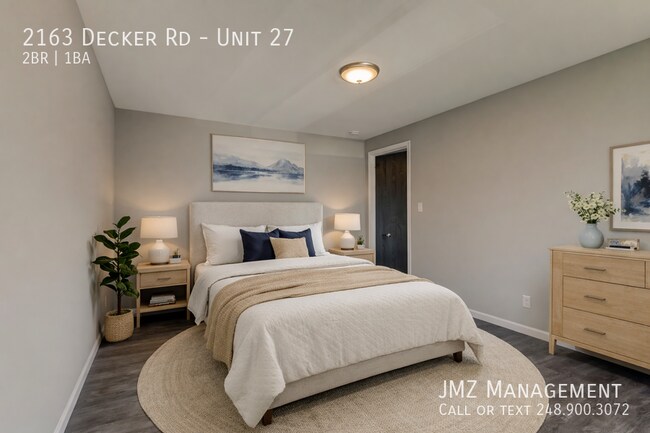 Building Photo - 2163 Decker Rd