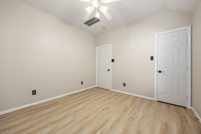 Building Photo - 16722 Coyotillo Ln