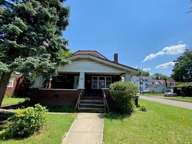 Building Photo - 415 Hillwood Dr