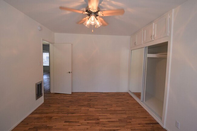 Building Photo - 5220 Radford Ave