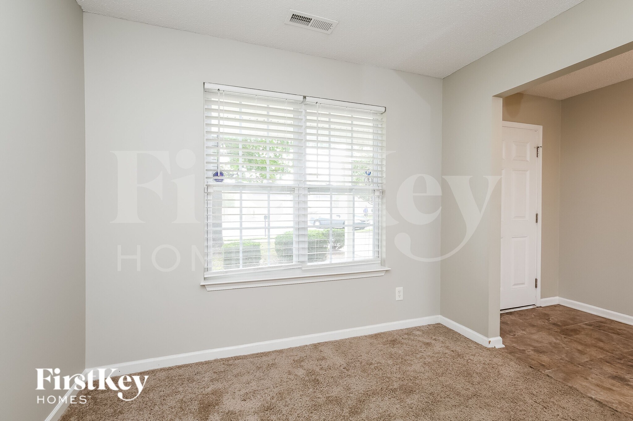 Building Photo - 4708 Mallard Creek Dr
