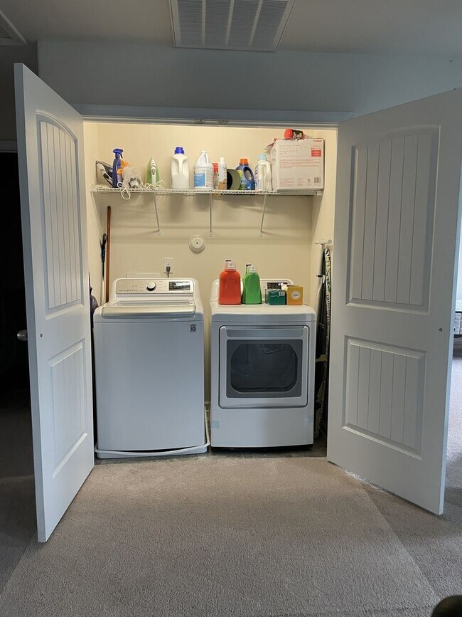 Building Photo - 2913 Seven Kings Ct