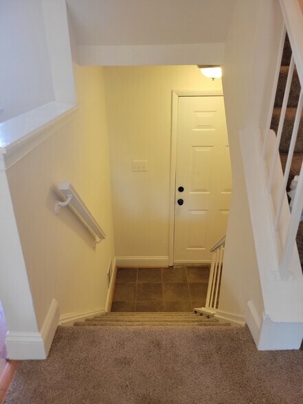 Building Photo - 19360 Running Cedar Ct