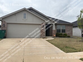 Building Photo - 15913 Boulderdown Dr