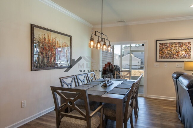 Building Photo - 1119 Southpoint Trl