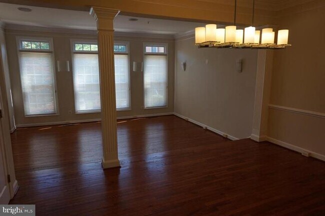 Building Photo - 8036 Kidwell Town Ct