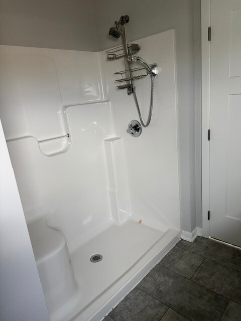 Building Photo - 1749 Ashwood Ave