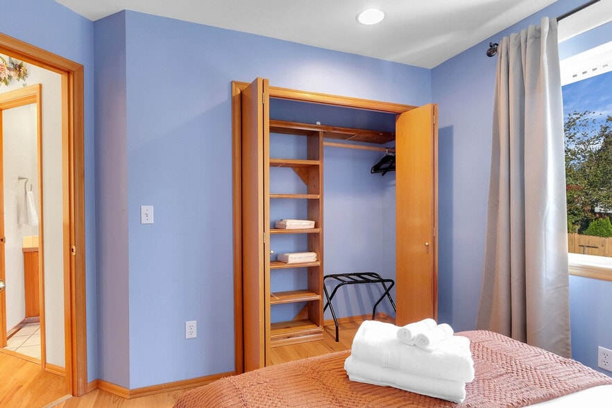 Building Photo - 7415 204th St SW