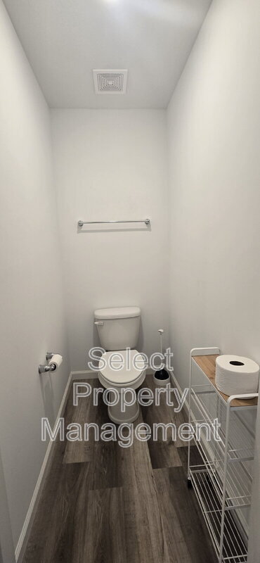 Building Photo - 4121 Luke Dr