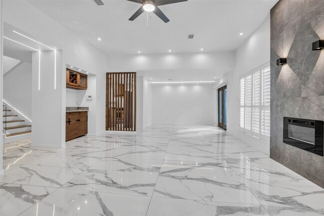 Building Photo - 41 Hickory Oak Dr