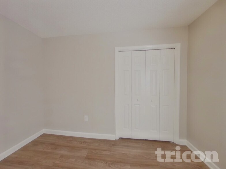 Building Photo - 5212 Haybridge Rd