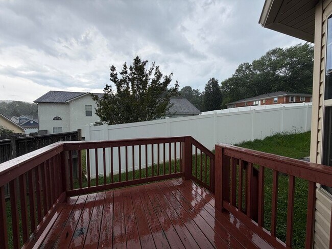 Building Photo - 5343 Asher Village Dr