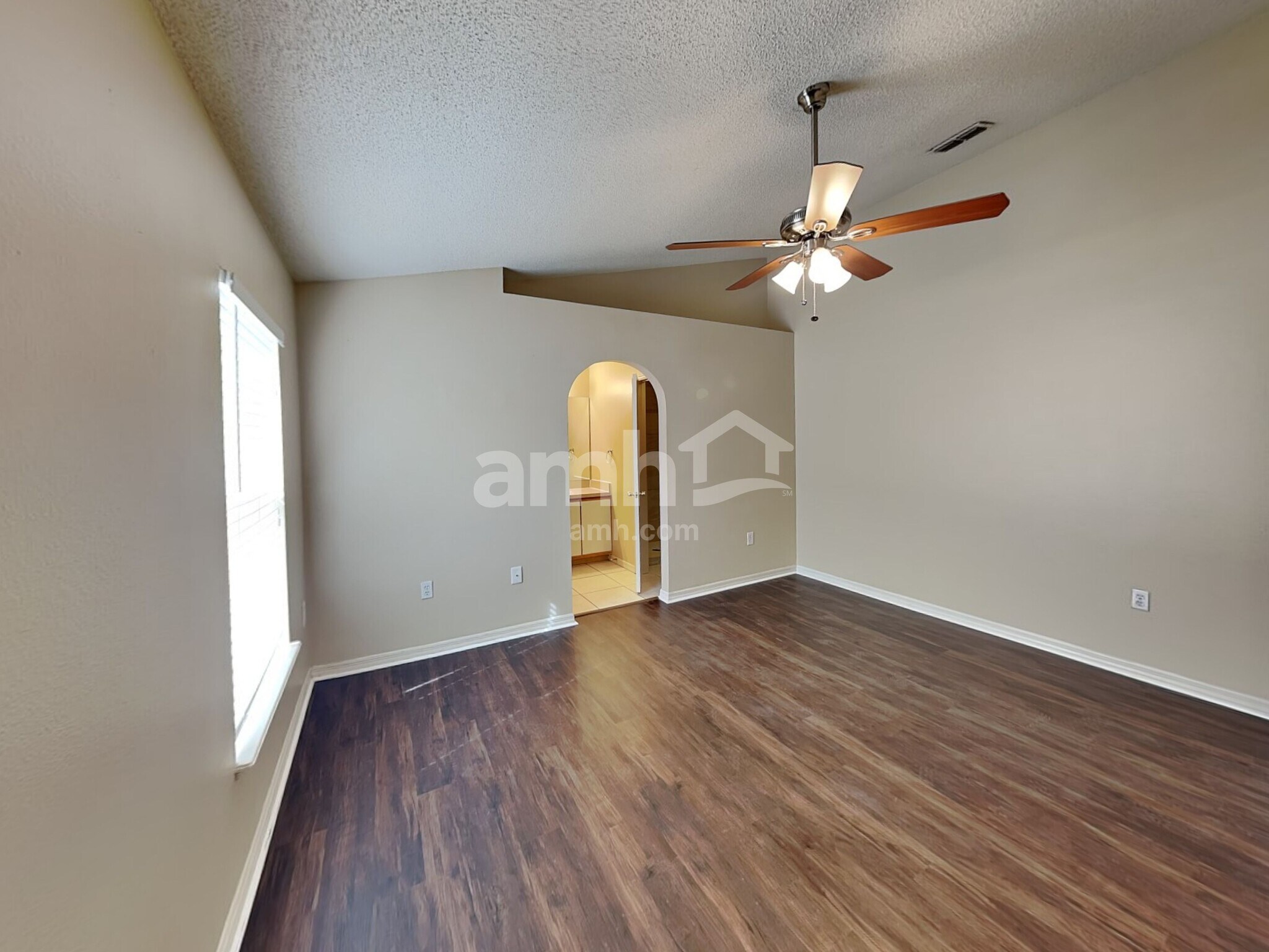 Building Photo - 12605 Parkbury Dr