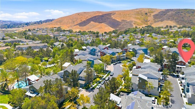 Building Photo - 15 Platinum Cir