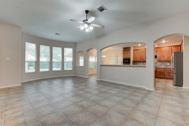 Building Photo - 1903 Blue Water Bay Dr